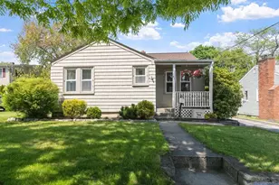 62 Gardiner Ave, East Providence, RI 02914 - Photo 1