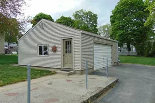 62 Gardiner Ave, East Providence, RI 02914 - Photo 20