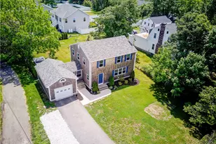 523 Bristol Ferry Rd, Portsmouth, RI 02871 - Photo 2