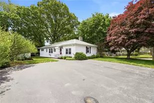 29 Parker St St, Lincoln, RI 02865 - Photo 8