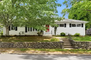 29 Parker St St, Lincoln, RI 02865 - Photo 6