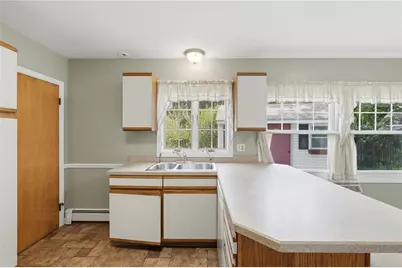 29 Parker St Street, Lincoln, RI 02865 - Photo 18