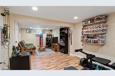 162 Thatcher Street, East Providence, RI 02916 - Photo 20