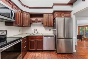 84 Hickory Dr, East Greenwich, RI 02818 - Photo 8