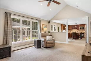 91 Woodridge Dr, North Kingstown, RI 02874 - Photo 20