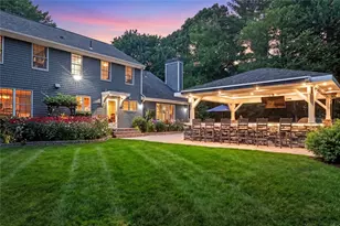 91 Woodridge Dr, North Kingstown, RI 02874 - Photo 4