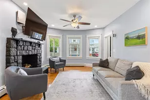 70 Tucker Ave, Cranston, RI 02905 - Photo 10