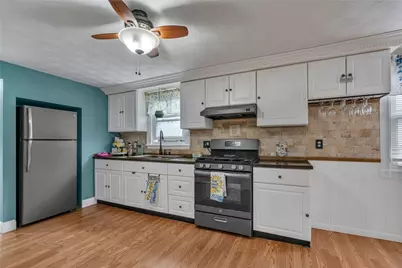 170 Quarry Street, East Providence, RI 02914 - Photo 4