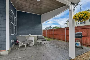 170 Quarry St, East Providence, RI 02914 - Photo 36