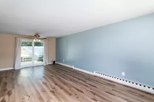 40 Kingsland Ct Ct, Charlestown, RI 02813 - Photo 6