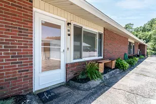 40 Kingsland Ct Ct, Charlestown, RI 02813 - Photo 1