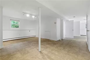 8 Ledgemont Dr, Lincoln, RI 02865 - Photo 28