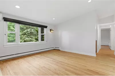 8 Ledgemont Drive, Lincoln, RI 02865 - Photo 4