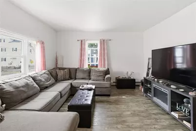 46 Lilac Street, Pawtucket, RI 02860 - Photo 4