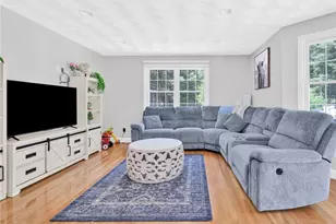 5 Weymouth Ln, Coventry, RI 02816 - Photo 12