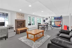 5 Weymouth Ln, Coventry, RI 02816 - Photo 32