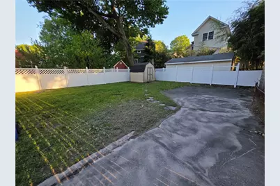 28 Carver Street, Pawtucket, RI 02860 - Photo 40