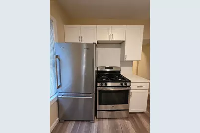 28 Carver Street, Pawtucket, RI 02860 - Photo 4