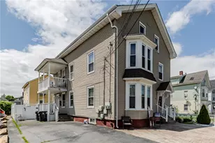150 N Bend St, Pawtucket, RI 02860 - Photo 2