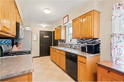 221 Early Street #B, Providence, RI 02907 - Photo 16