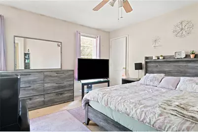 221 Early Street #B, Providence, RI 02907 - Photo 10