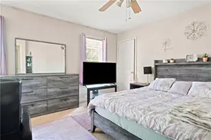 221 Early St, Providence, RI 02907 - Photo 10