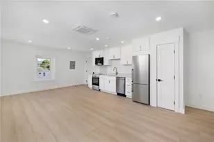 03 Melrose St, East Greenwich, RI 02818 - Photo 4