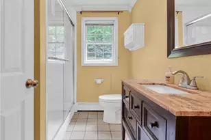 167 Vernon Dr, Glocester, RI 02814 - Photo 20