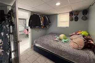 77 Julian St, Providence, RI 02909 - Photo 42