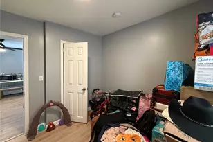77 Julian St, Providence, RI 02909 - Photo 16