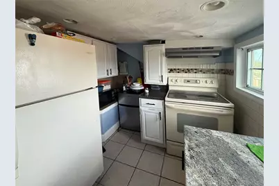 77 Julian Street, Providence, RI 02909 - Photo 32