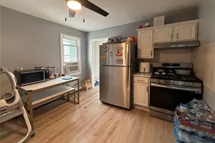 77 Julian St, Providence, RI 02909 - Photo 4