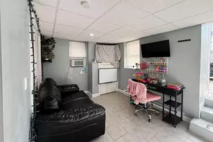 77 Julian St, Providence, RI 02909 - Photo 40