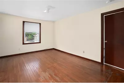 370 Montgomery Avenue, Cranston, RI 02905 - Photo 32