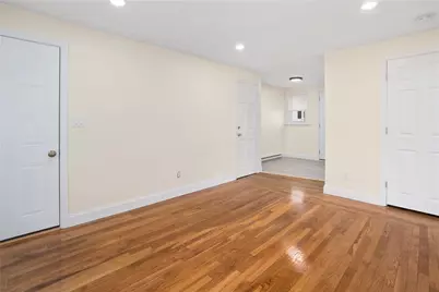 370 Montgomery Avenue, Cranston, RI 02905 - Photo 10