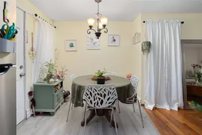 370 Montgomery Avenue, Cranston, RI 02905 - Photo 24