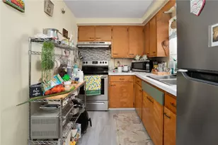 370 Montgomery Ave, Cranston, RI 02905 - Photo 22