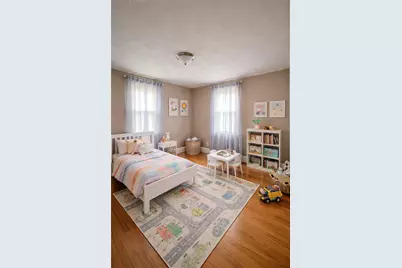 7 Bella Avenue, Pawtucket, RI 02861 - Photo 8