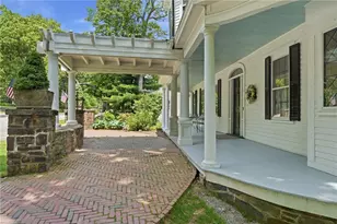 204 Spencer Ave, Warwick, RI 02818 - Photo 6
