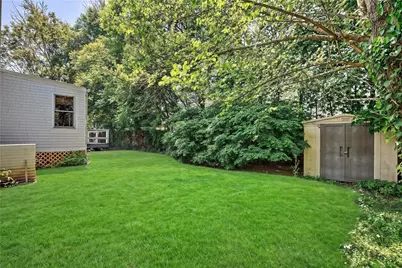 25 Brookway Road, Providence, RI 02906 - Photo 32