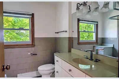 25 Brookway Road, Providence, RI 02906 - Photo 22