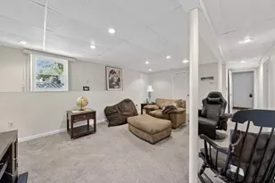 2 Garner Ave, Johnston, RI 02919 - Photo 36