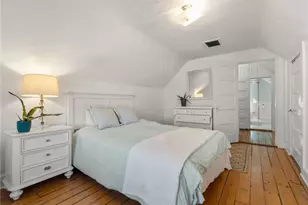 34 Bull St, Newport, RI 02840 - Photo 26