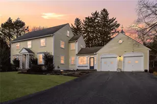 555 Great Rd, Lincoln, RI 02865 - Photo 2
