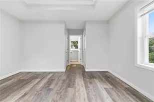 99 Parnell St, Providence, RI 02909 - Photo 16