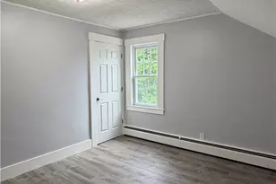17 Ives St, Scituate, RI 02831 - Photo 8
