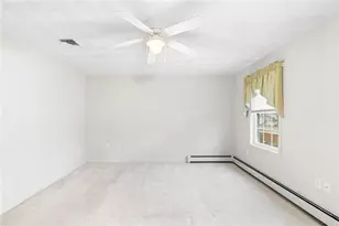 25 Plaza St, Cranston, RI 02920 - Photo 18