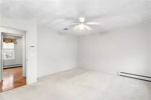25 Plaza St, Cranston, RI 02920 - Photo 20