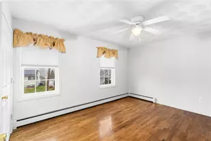 25 Plaza St, Cranston, RI 02920 - Photo 24