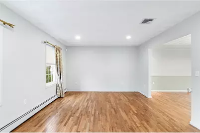 25 Plaza Street, Cranston, RI 02920 - Photo 6